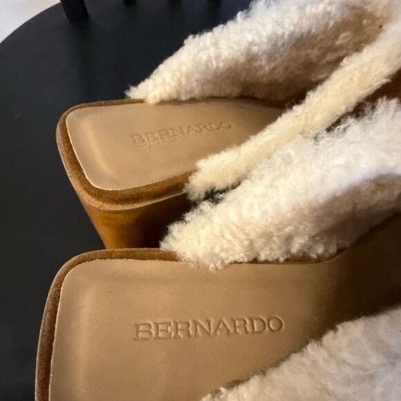 Bernardo Anthropologie sky sherpa lined wooden clogs size 7 - Picture 10 of 12